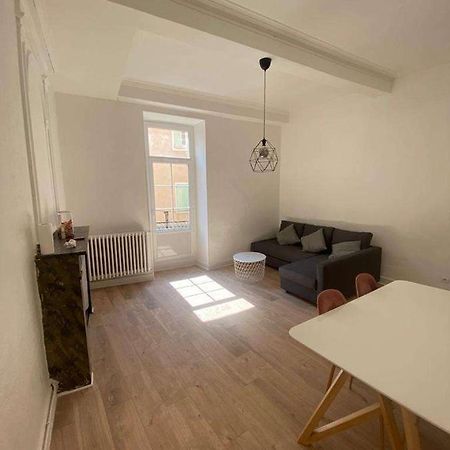 Appartement De Charme En Centre Ville มีโญ ภายนอก รูปภาพ
